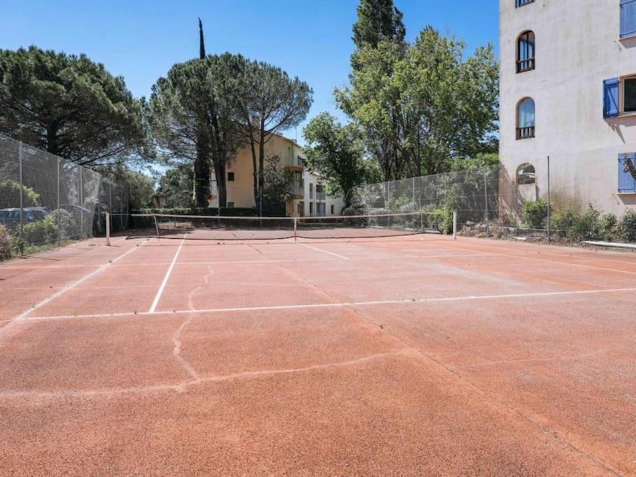 Appartement Frejus Avec Jardin, Piscine, Plage, Tennis المظهر الخارجي الصورة