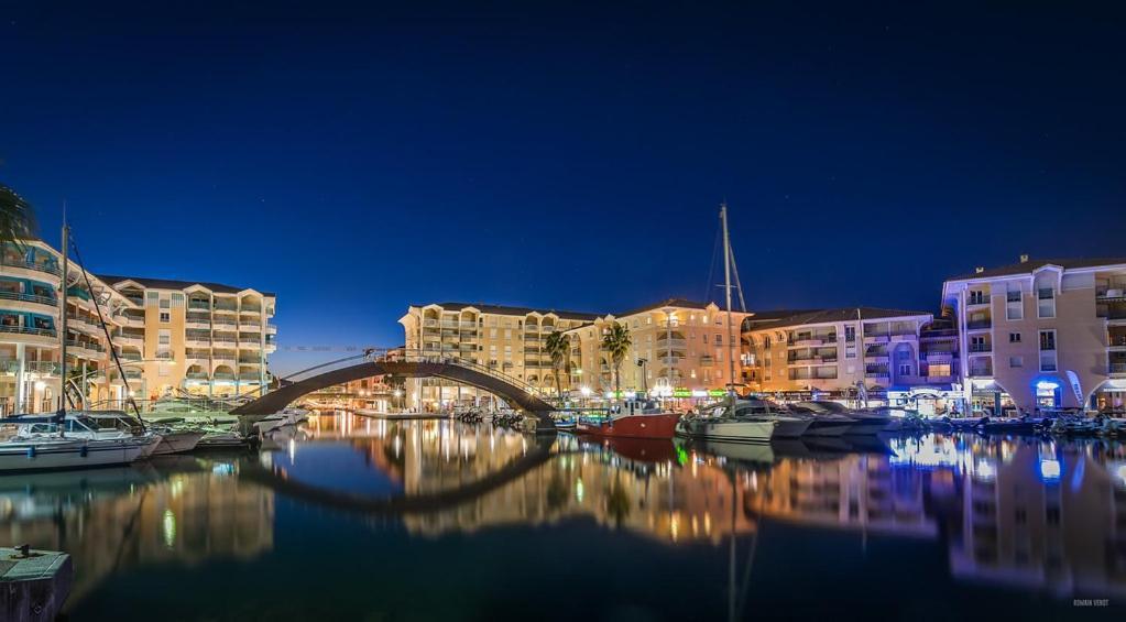 Appartement Frejus Avec Jardin, Piscine, Plage, Tennis المظهر الخارجي الصورة
