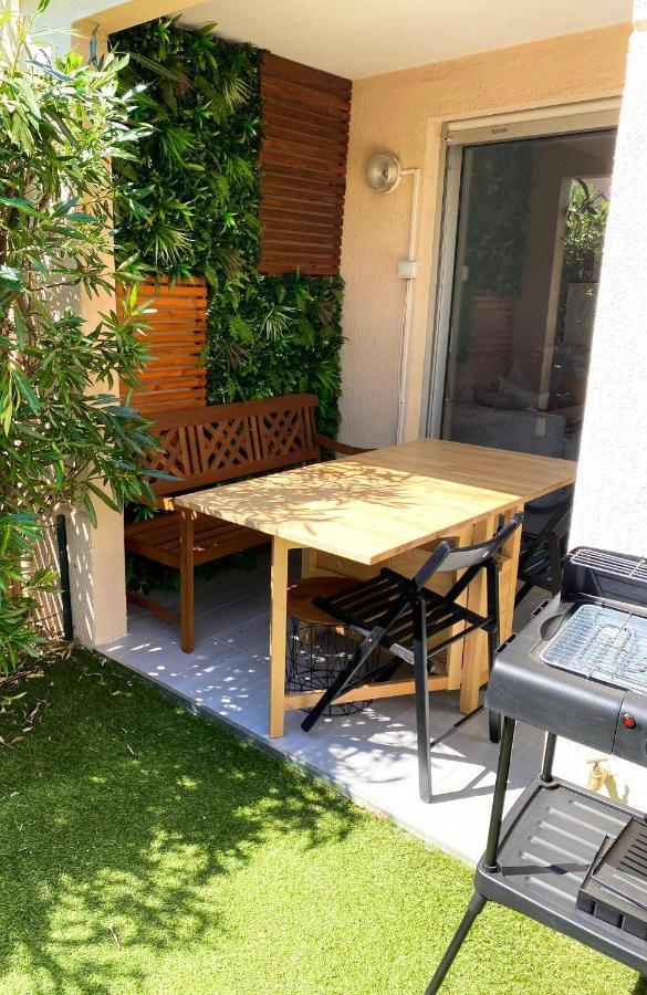 Appartement Frejus Avec Jardin, Piscine, Plage, Tennis المظهر الخارجي الصورة